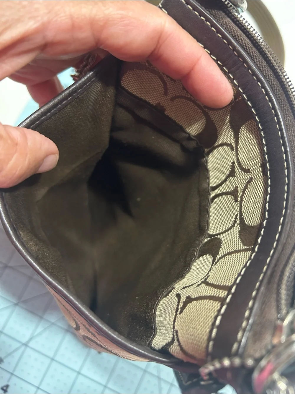 Coach crossbody signature
